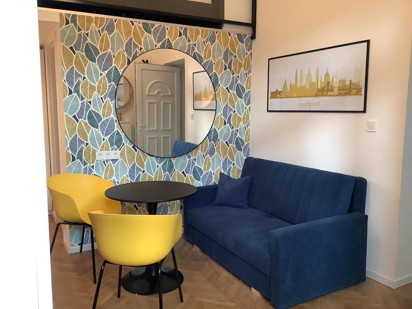 Designer Downtown Apartment Budapest Exterior photo